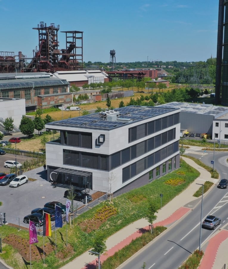 Zentrale_Hero